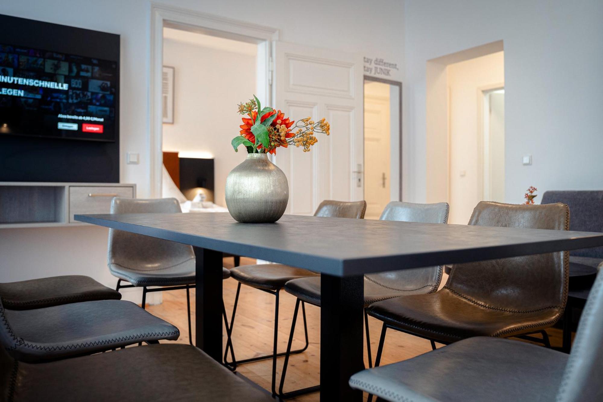 Gemuetliche By Junik Apartment *